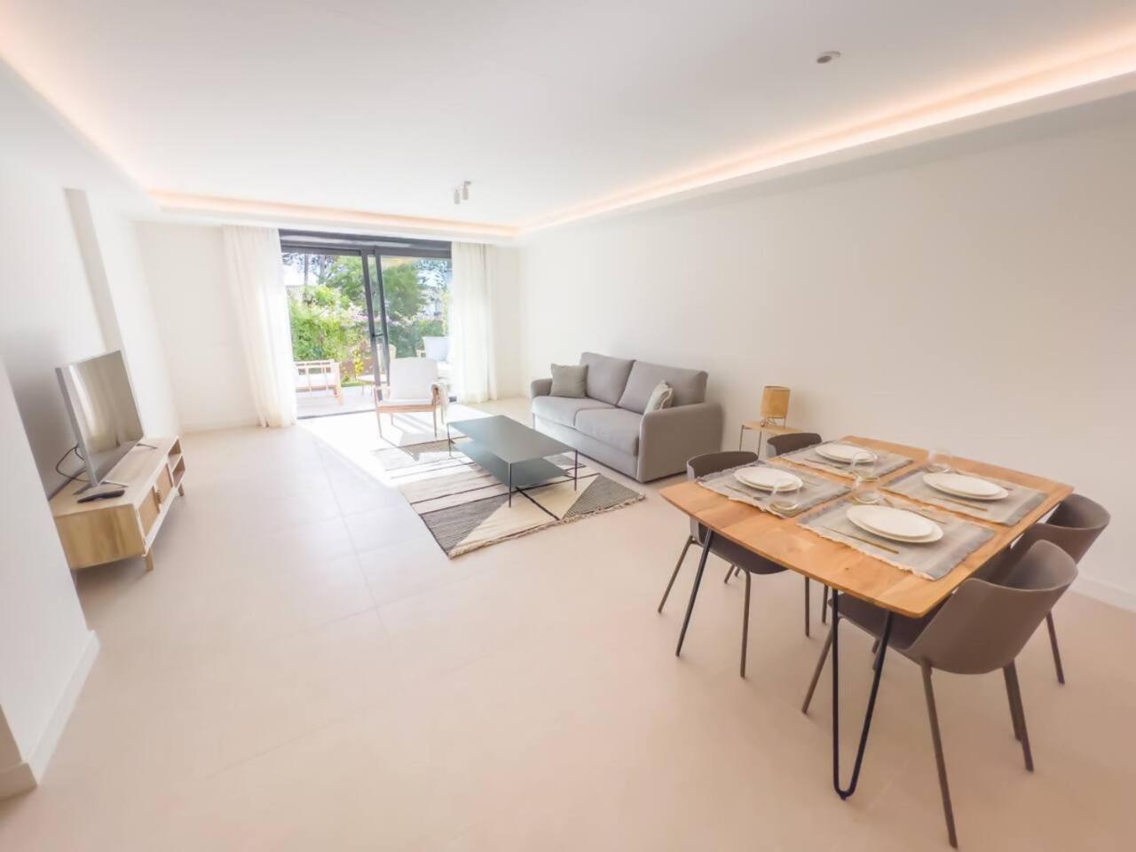 Bajo Con Jardin En La Milla De Oro Apartment Marbella Exterior photo